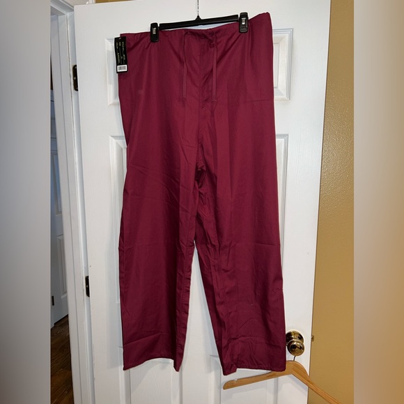 natural uniforms Other - NWT 2x natural uniforms scrub pant